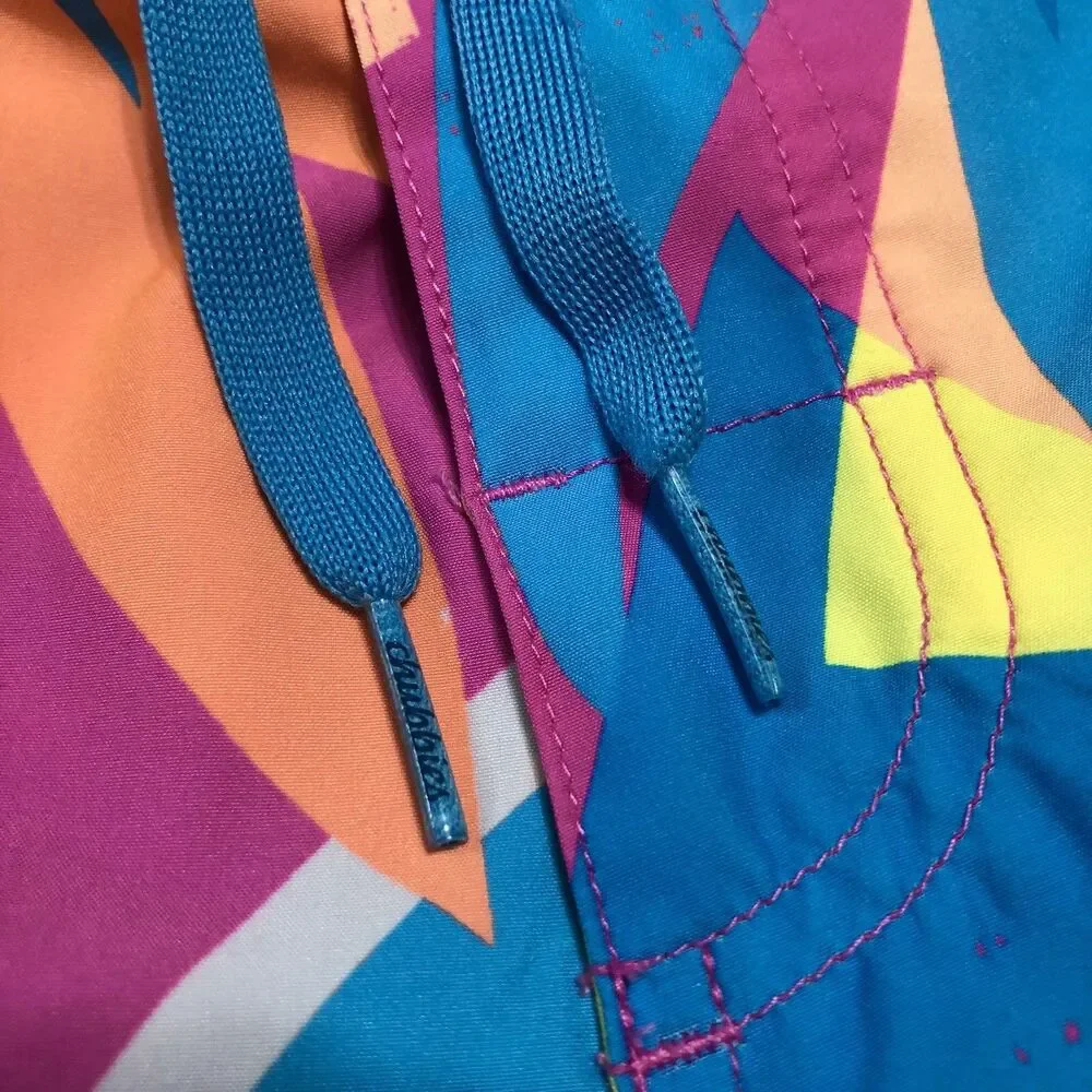 Chubbies Swim Trunks Mens 33 Blue Pink Neon Geo Print 6” Unlined Pockets Retro